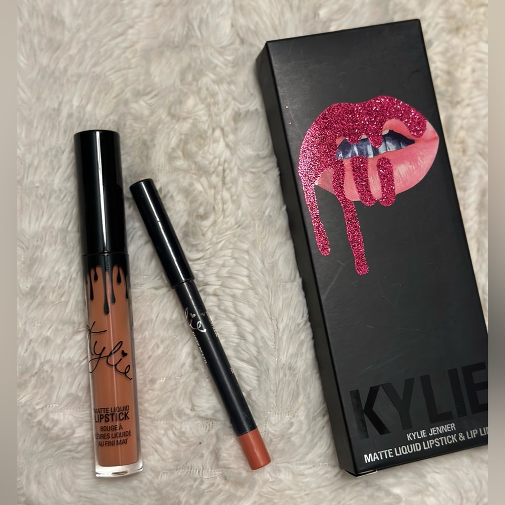 Kylie Cosmetics Lip Kit: DIRTY PEACH 🍑 - Picture 2 of 5